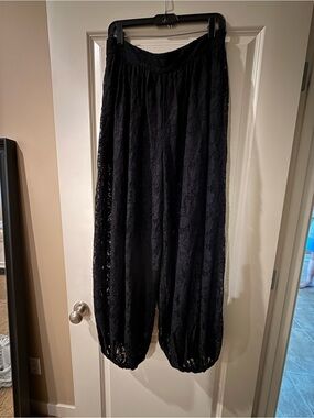 Zara Black Lace ballon pants